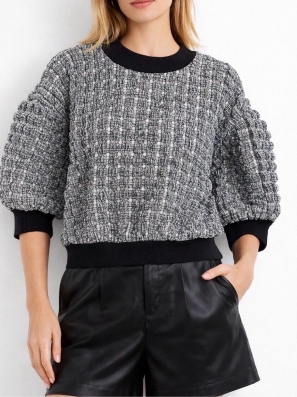 Maeve Anthropologie Black White Textured Puff Sleeve Top 
Size XL NWT